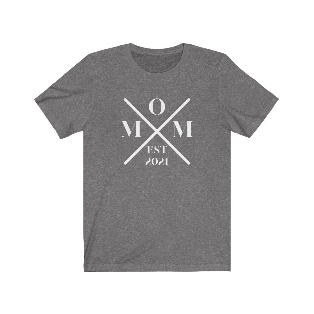 MOM EST. 2021 WOMEN'S STANDARD FIT T-SHIRT - SNG World