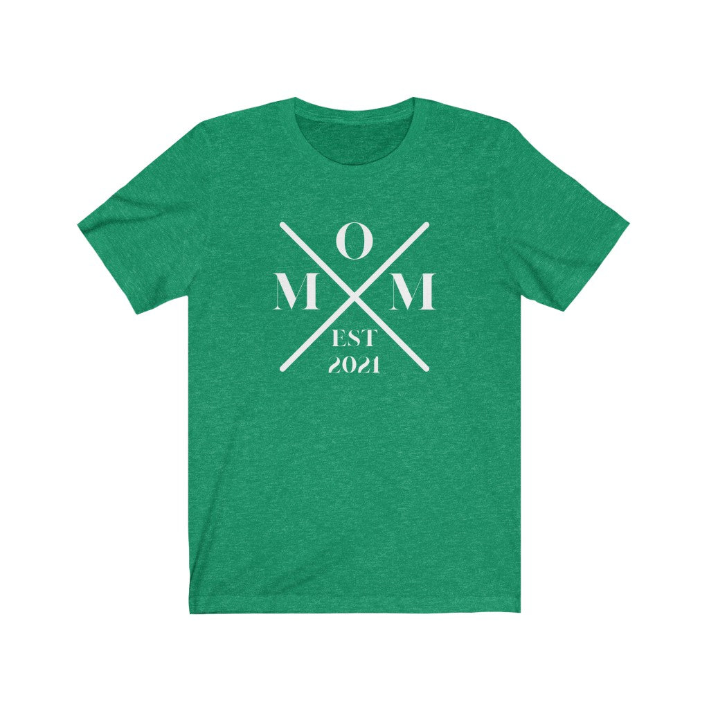 MOM EST. 2021 WOMEN'S STANDARD FIT T-SHIRT - SNG World